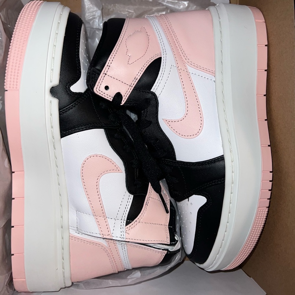 Air Jordan 1 Elevate High - women’s